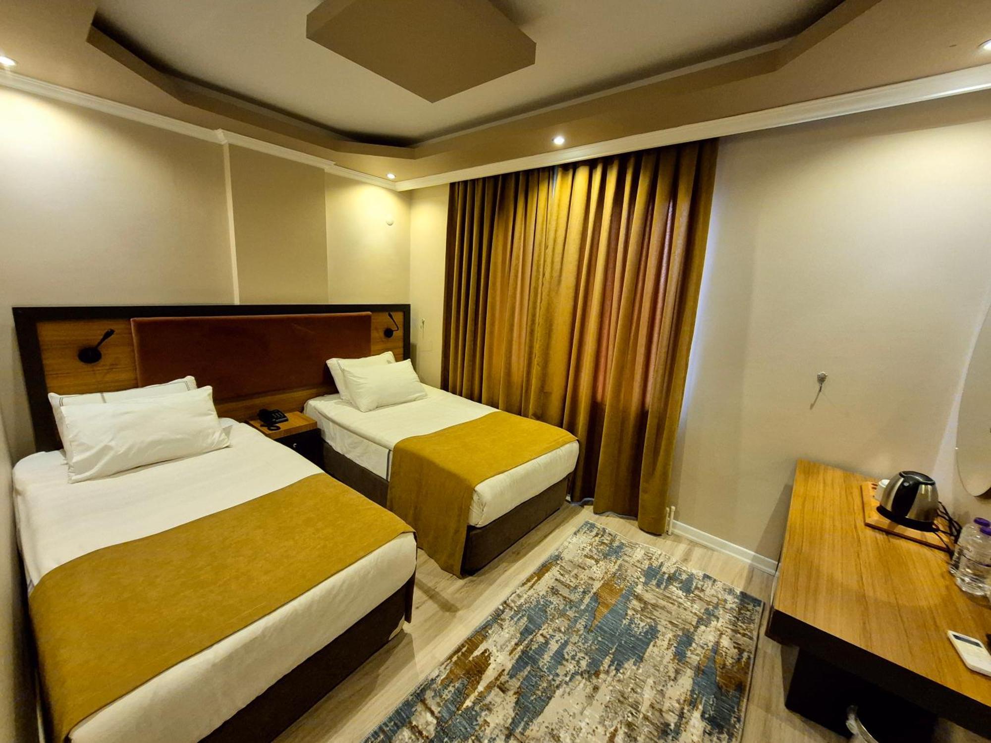 Toprak Apart Otel Antalia Esterno foto