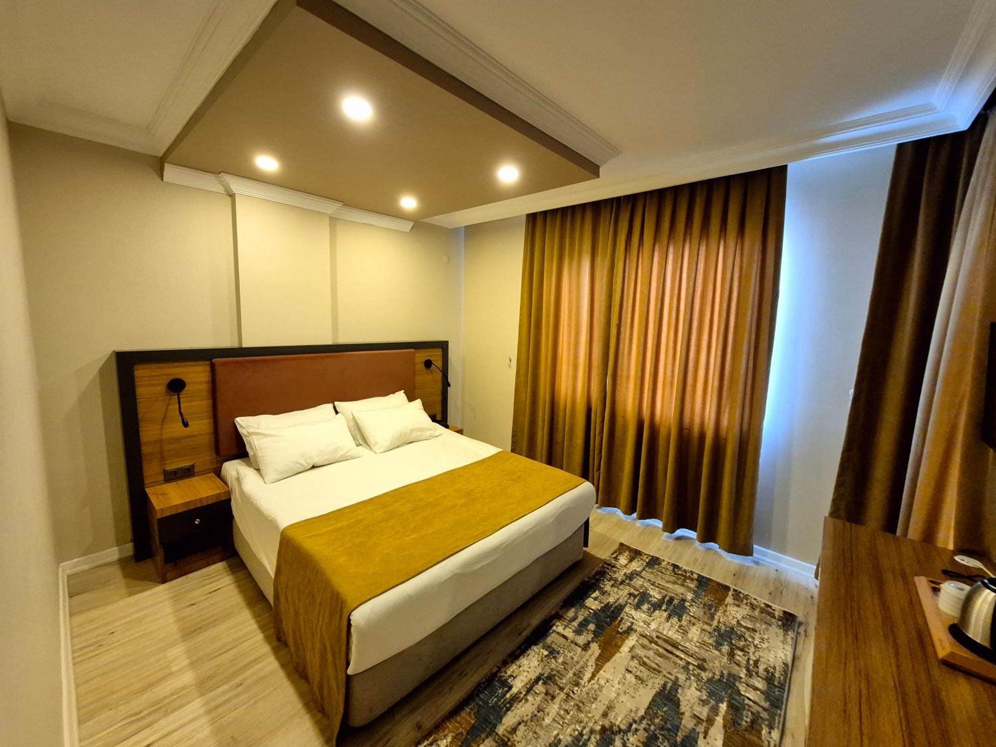 Toprak Apart Otel Antalia Esterno foto